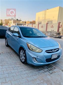 هیوندای ئەکسنت هاچباک